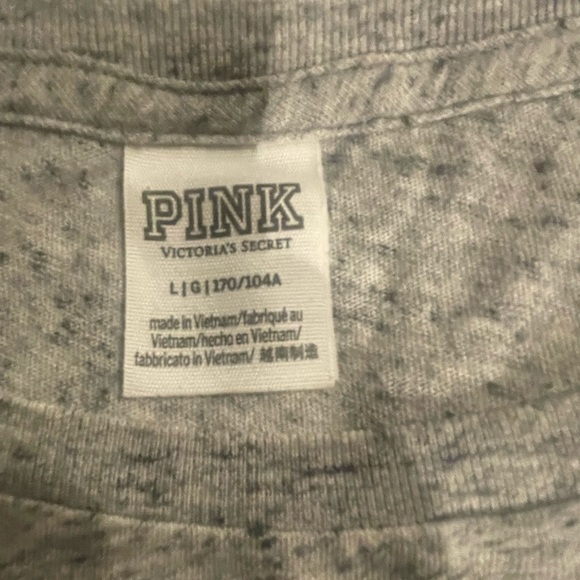 BUNDLE, Victorias Secret Leggings and top - Picture 4 of 4